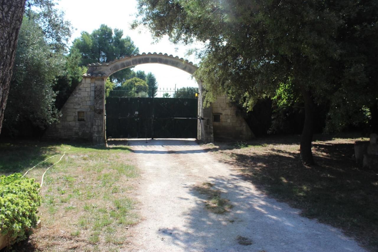 Le Mas De Lucien Entre Arles, Nimes, Avignon. Бокер Екстериор снимка
